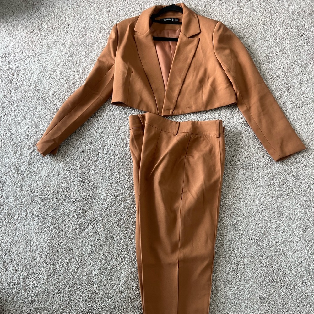 Missguided Rust Cropped Blazer Set US6 UK10